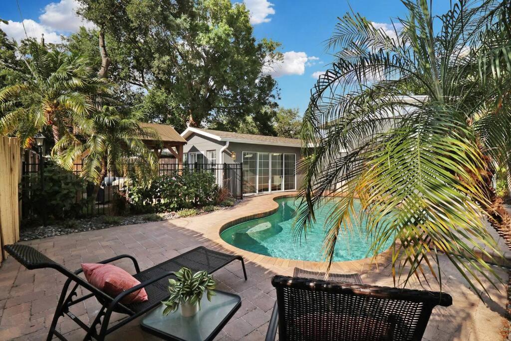 Palm Tree Paradise Tampa Pool Home Buitenkant foto